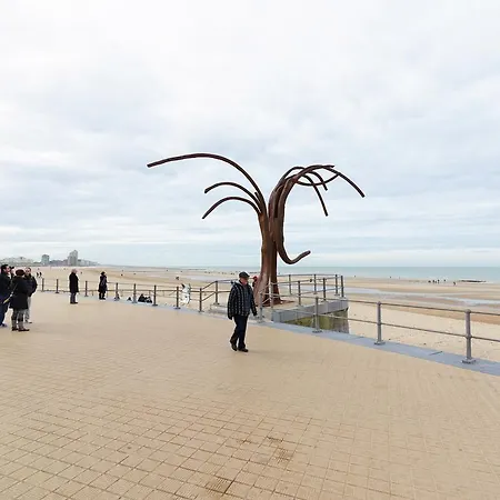 Residentie Kursaal アパート *